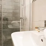 Lovely Flat On Bath Road - Flat 5