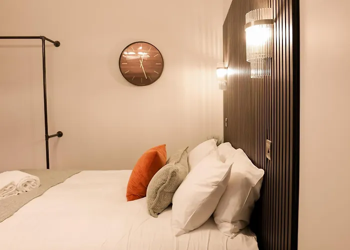 Lovely Flat On Bath Road - Flat 5 Apartmán *