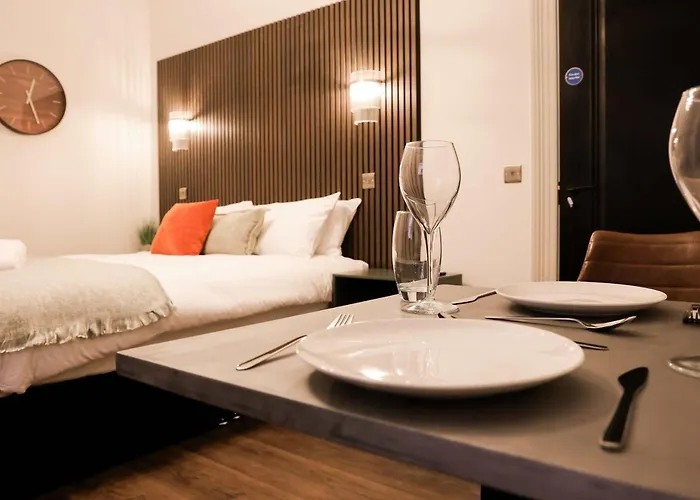 Apartmán Lovely Flat On Bath Road - Flat 5 *